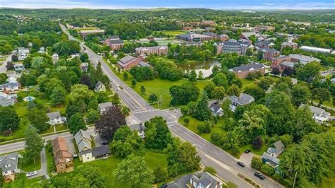 1938 Colonial house in Lewiston, Maine - $345k | Old Houses USA