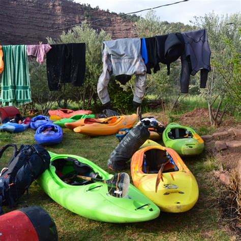 Camp De Aguas Bravas Rafting Y Kayak En Pirineos Huesca