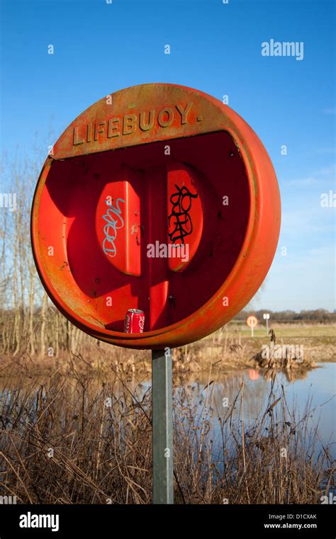 Red Lifebuoy Holder Hi Res Stock Photography And Images Alamy