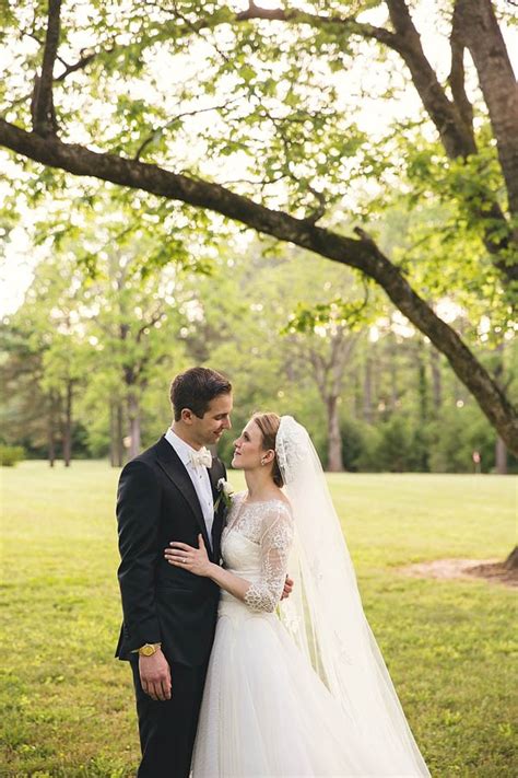 Classically Beautiful Wedding at Magnolia Manor | Junebug Weddings