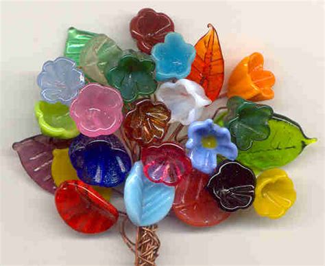 Venetian Beads Vintage Murano Glass Flowers Leaves