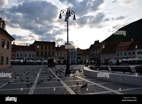 Brasov, Romania - August 2017: Brasov Council Square (Centrul Vechi ...