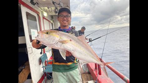 Jigging At Luconia 2022 Amberjack And Ruby Snapper Youtube