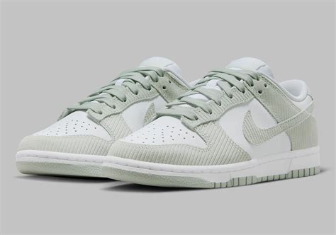 Nike Dunk Low Grey: Bộ sưu tập giày mới - Nhấp chuột để mua ngay!