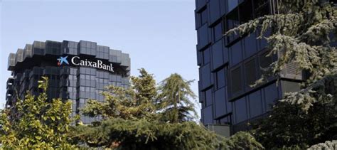 CaixaBank prevé que el móvil sea su principal canal en tres años