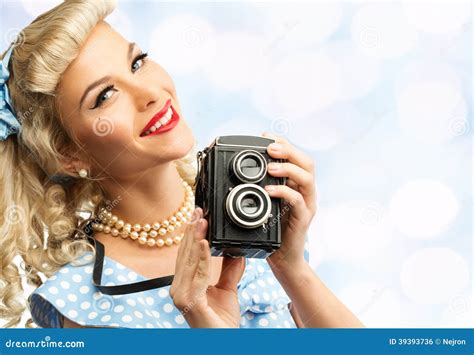 Sexy Blonde Speld Omhoog Jonge Vrouw Stock Foto Image Of Blond Vrolijk