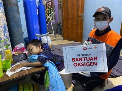 Rumah Zakat Dan Hsbc Salurkan Bantuan Oksigen Untuk Fitra Republika