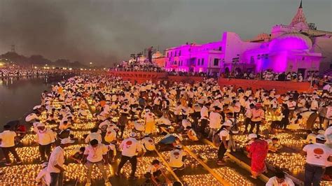 Diwali 2022: Lakhs of diyas, laser show light up Ayodhya, PM Modi celebrates Deepotsav