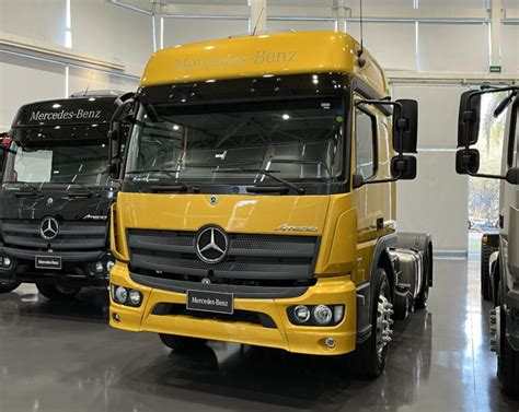 Novo Atego O Cavalo Mec Nico De Entrada Da Mercedes Benz No