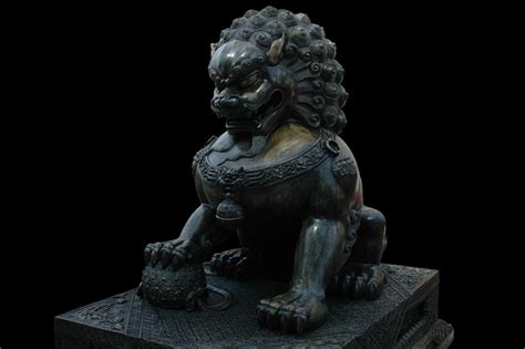 Lion Bronze Statue Figure - Free photo on Pixabay