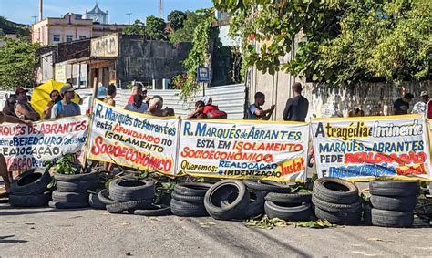 Protesto De Moradores Atingidos Por Colapso De Mina Da Braskem Cobra