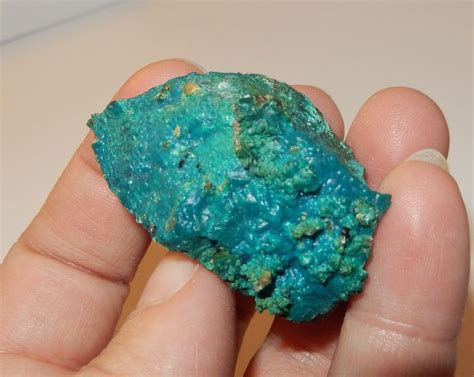 Raw Chrysocolla By Earthlightgems On Etsy Cool Rocks Lapidary