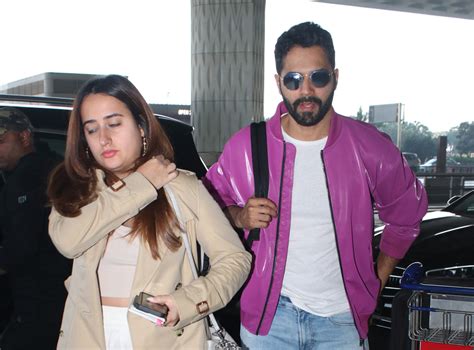 Varun Dhawan spotted with wife Natasha Dalal at the Airport - Pics ...