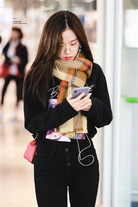 Pin By Cool Again On Jisoo 지수 Blackpink Fashion Korean Fashion Korean Outfits