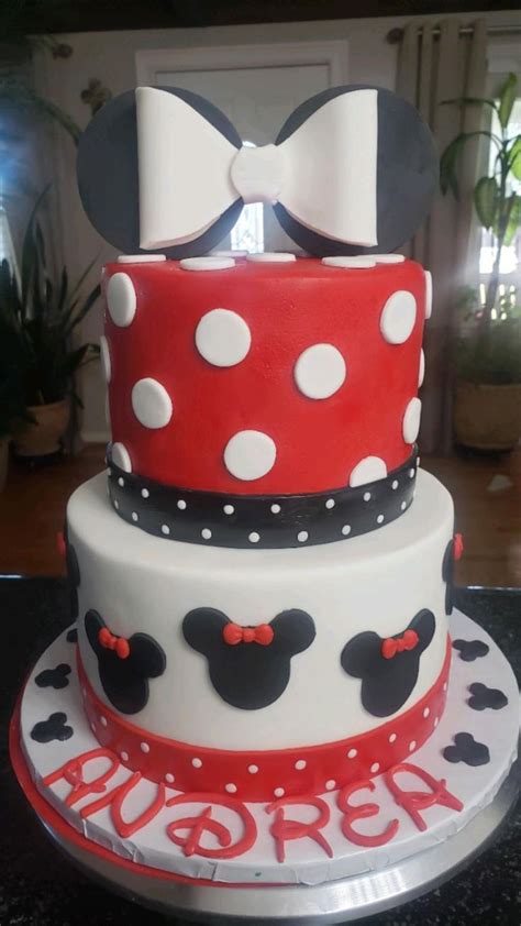 Minnie Mouse 2 Tier Cake