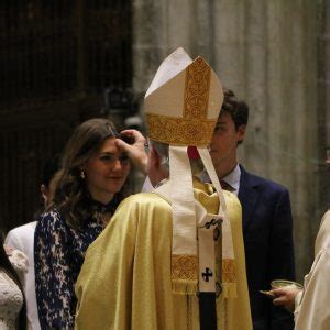 Mons Saiz Preside Las Confirmaciones En La Catedral De Sevilla