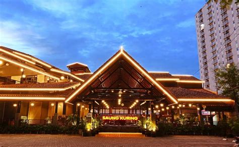 Saung Kuring Bogor Tempat Makan Keluarga Yang Paling Favorit Tempat