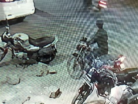 Youth Stole Bike Parked Outside Hotel Imprisoned In Cctv मास्टर चाबी