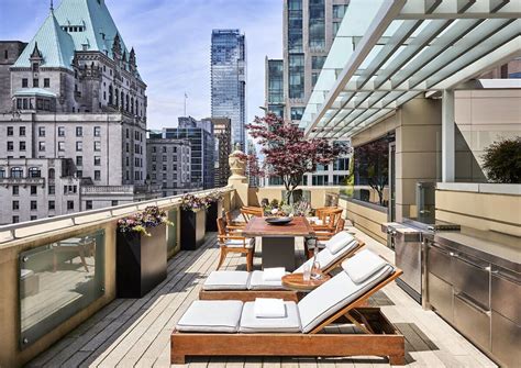 11 Vancouver Hotels To Experience the Best of the City