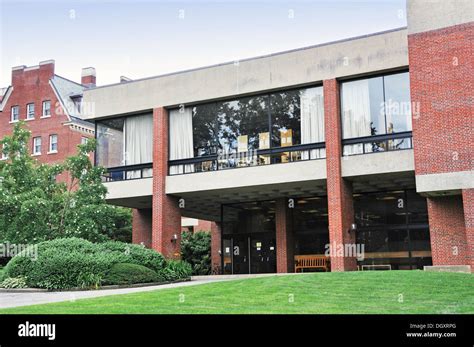 Amherst college campus hi-res stock photography and images - Alamy