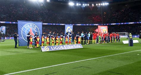 Psg Rc Lens Les Compos Officielles Du Choc