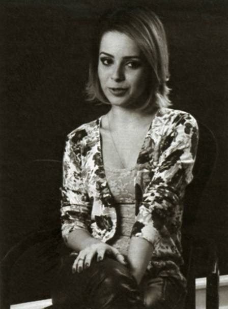 Ou Sem Sexo Anal Sandy Faz Striptease Se Masturba E Gostaria De Ir A Um Clube De Swing