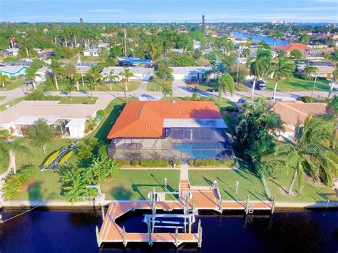 cape coral yacht club pool - Celeste Lanham