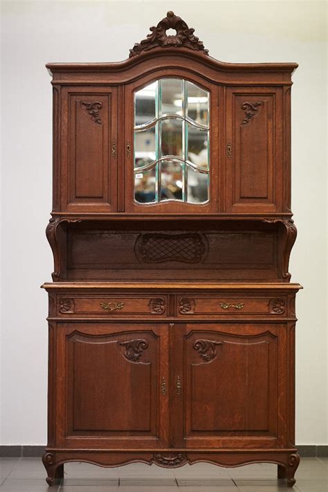 Буфет массив дуба с резьбой