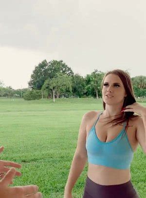 Richh Des Milf Hunter BabeSource