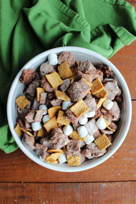 S Mores Puppy Chow Cooking With Carlee