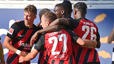 Bundesliga Dank Kolo Muani Eintracht Frankfurt Siegt Gegen Darmstadt