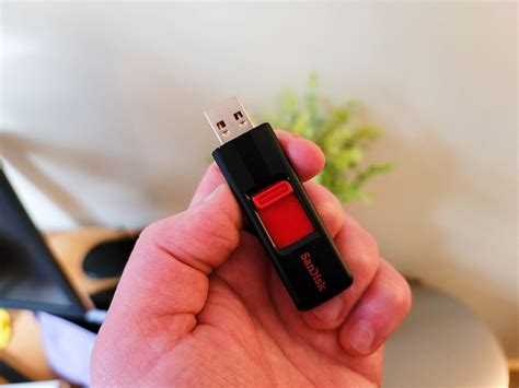 Sandisk Cruzer Usb 20 Review Slow Speeds Make This Reliable Drive A