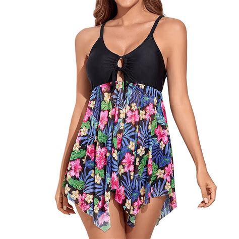 Черни танкини с пъстри листа и цветя