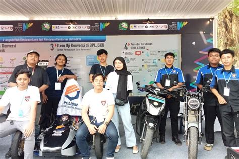 Mahasiswa Polban Dan Pelajar SMKN 8 Bandung Pamerkan Mobil Dan Motor