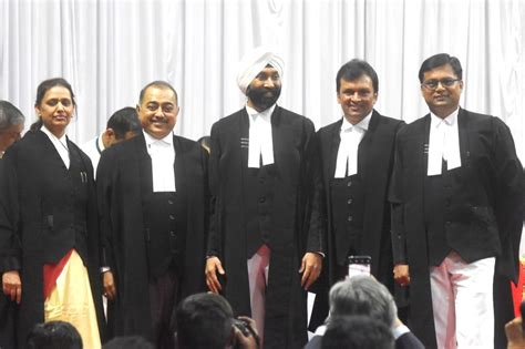 Karnataka High Court Judges take oath