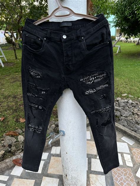 Amiri Jeans, Men's Fashion, Bottoms, Jeans on Carousell