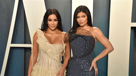 The Unique Relationship Between Kylie Jenner And Kim Kardashian Yaay