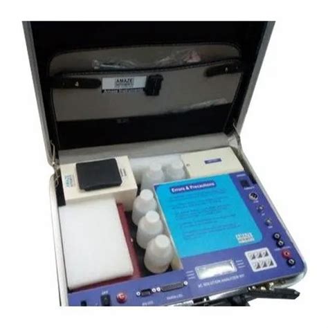 Portable Soil and Water Testing Analysis Kit, Packaging Type: Box at ...