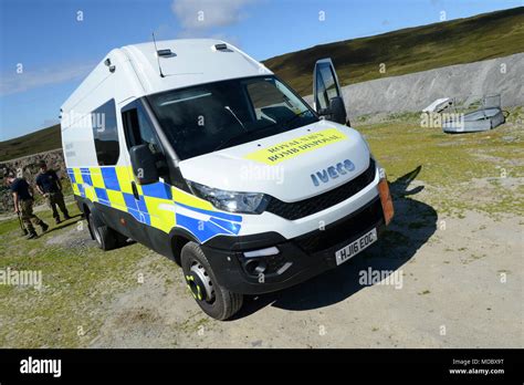 Royal Navy bomb disposal van Stock Photo - Alamy