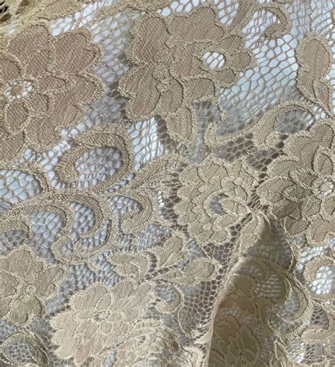 Renda Nude Mega Malhas