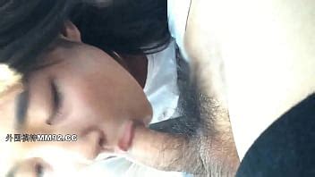 某大学性感漂亮的校花级美女假期和有钱干爹外地自驾游在车上给他口爆后又带到酒店激烈猛插 有钱真性福 XVIDEOS