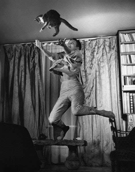 The Reel Foto Philippe Halsman Just Jump