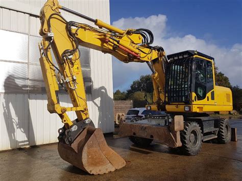 Komatsu Pw H Wheeled Excavators Construction Equipment