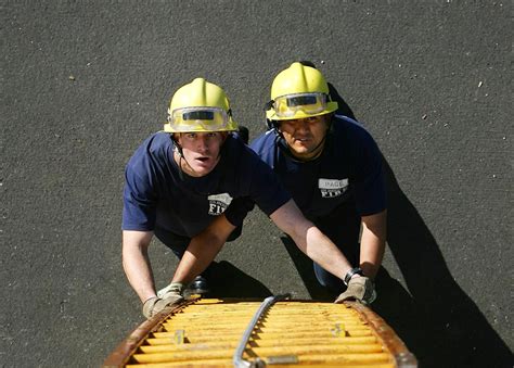 Sicurezza Anmil Nel 2016 Meno Morti Ma Più Infortuni Sul Lavoro Vita It