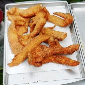 deep frying fish, deep fried fish