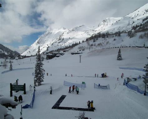 Best Ski Resorts in Salt Lake City - Bluehouse Skis