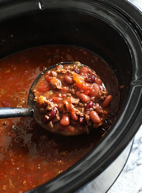 Slow Cooker Chili - I Dig Pinterest