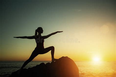 Silhouette of Yoga Woman on the Ocean Beach Stock Image - Image of alone, harmony: 148712409