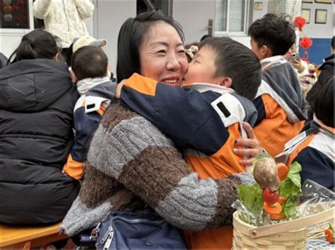 遂昌县大柘镇中心幼儿园三八妇女节活动丰富多彩中国网