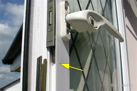 Do It Up How To Open A Jammed Stuck Or Seized Upvc Window